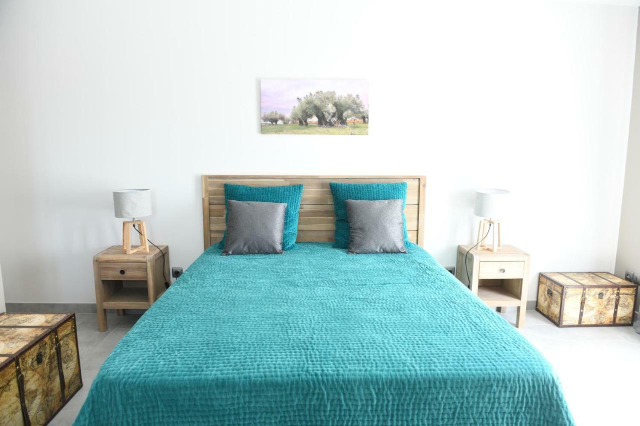Chambre D'Hotes Du Charme Provencal Sénas Exteriér fotografie